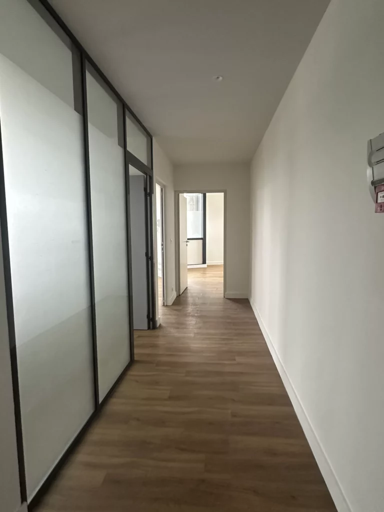???? LOCAL PROFESSIONNEL À LOUER – EMPLACEMENT STRATÉGIQUE AU CŒUR DE LA MADELEINE — Photo 4